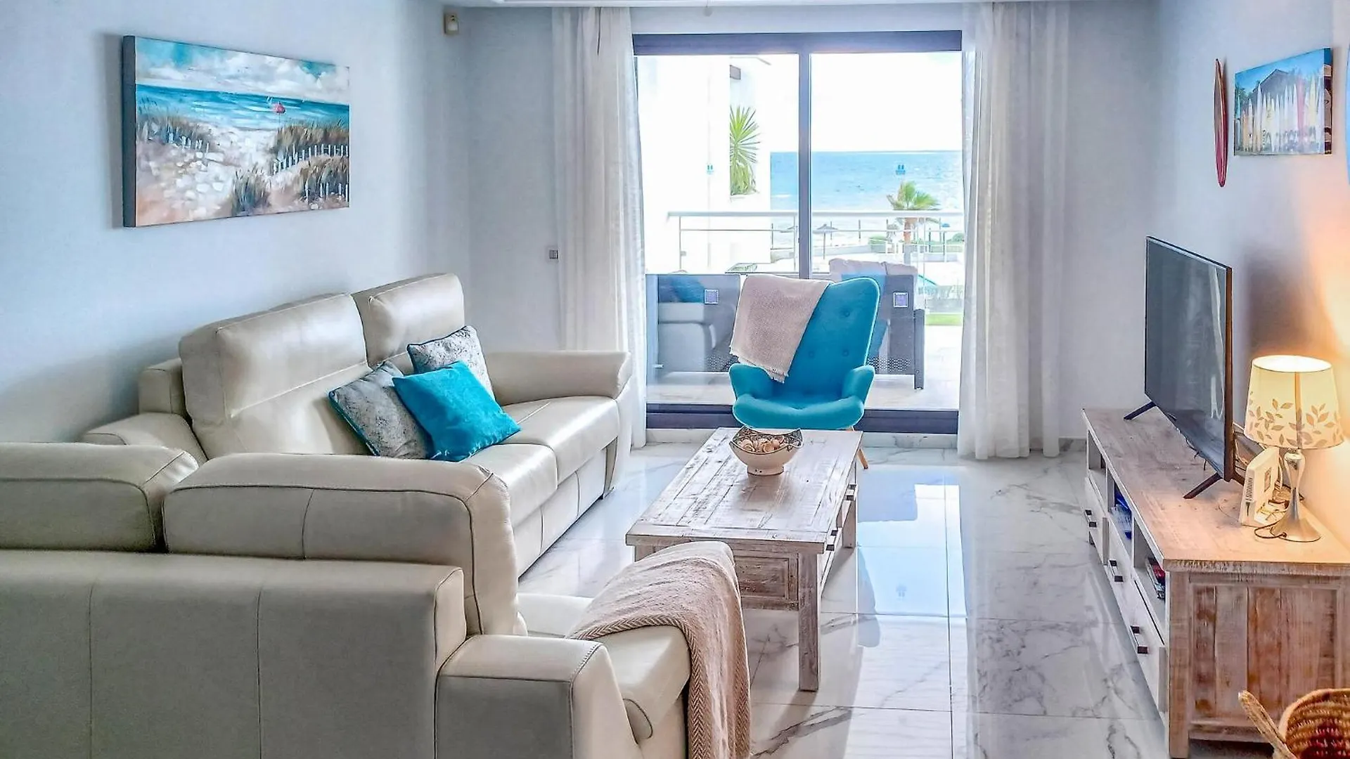 Cozy Apartment In Casares With House Sea View